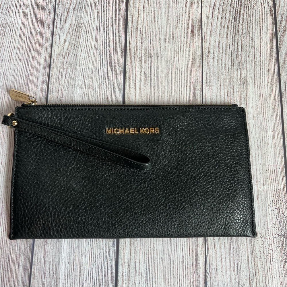 Michael Kors Jet Set Travel Wristlet Wallet